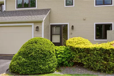 13 Fox Run, Portsmouth, RI 02871 - Photo 4