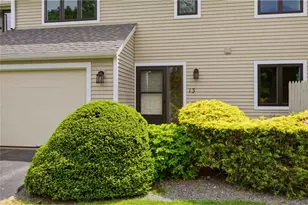 13 Fox Run, Portsmouth, RI 02871 - Photo 4