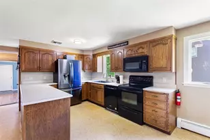 20 Terrace Ave, Cumberland, RI 02864 - Photo 14