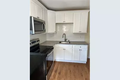 122 Englewood Avenue, Pawtucket, RI 02860 - Photo 2