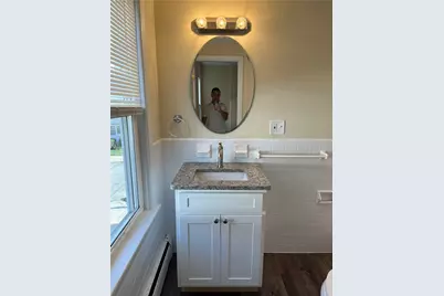 122 Englewood Avenue, Pawtucket, RI 02860 - Photo 4
