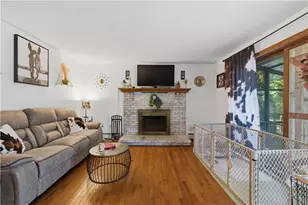 25 Vezina Dr, Killingly, CT 06239 - Photo 8