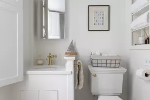15 Willow St, Newport, RI 02840 - Photo 12