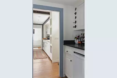 15 Willow Street, Newport, RI 02840 - Photo 8