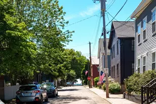17 Willow St, Newport, RI 02840 - Photo 20