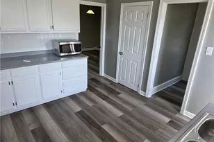216 Maplewood Ave, Cranston, RI 02920 - Photo 12