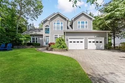 134 Wickham Road, North Kingstown, RI 02852 - Photo 2
