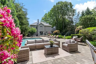 134 Wickham Road, North Kingstown, RI 02852 - Photo 8