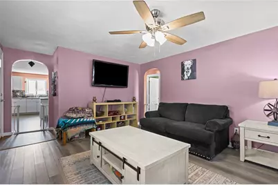 154 Mount Saint Charles Avenue, Woonsocket, RI 02895 - Photo 14