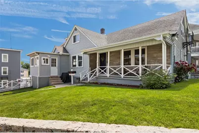 154 Mount Saint Charles Avenue, Woonsocket, RI 02895 - Photo 38