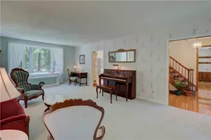 1420 Diplomat Dr, East Greenwich, RI 02818 - Photo 6