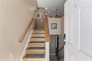 199 Winthrop St, Woonsocket, RI 02895 - Photo 4