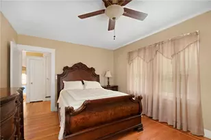 335 Doyle Ave, Providence, RI 02906 - Photo 14