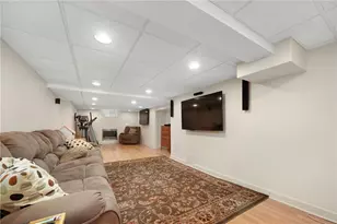335 Doyle Ave, Providence, RI 02906 - Photo 28