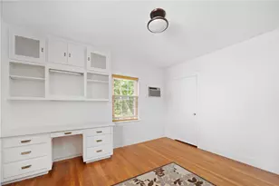 335 Doyle Ave, Providence, RI 02906 - Photo 20