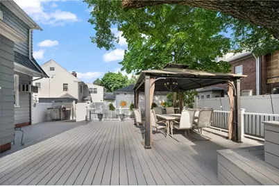 335 Doyle Avenue, Providence, RI 02906 - Photo 32