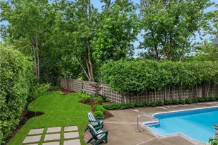 14 Maxcy Dr, Providence, RI 02906 - Photo 32
