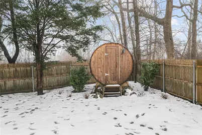 161 Mitchells Lane, Middletown, RI 02842 - Photo 28