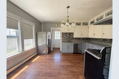 28 Richland Street, Cranston, RI 02910 - Photo 8