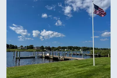 39 Avondale Road, Westerly, RI 02891 - Photo 4