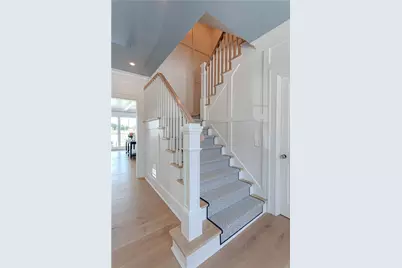 39 Avondale Road, Westerly, RI 02891 - Photo 18