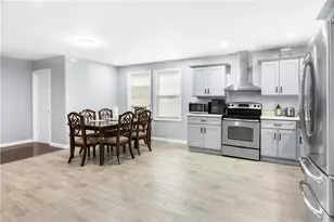 872 Branch Ave, Providence, RI 02904 - Photo 14