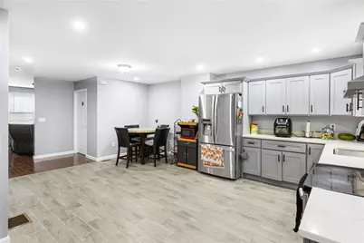 872 Branch Avenue, Providence, RI 02904 - Photo 28