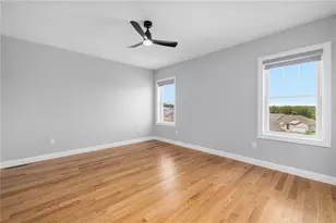 107 Old River Rd, Lincoln, RI 02865 - Photo 32