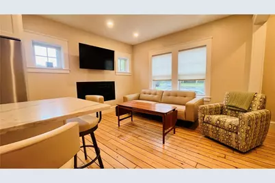 35 Memorial Boulevard #1, Newport, RI 02840 - Photo 14