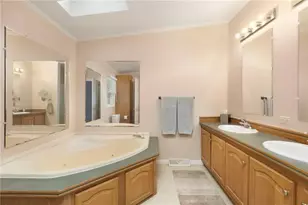 8 King Philip Rd, Coventry, RI 02816 - Photo 28