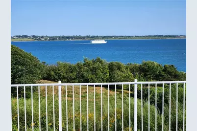 205 Indian Avenue, Portsmouth, RI 02871 - Photo 12