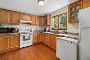 469 Wapping Rd, Portsmouth, RI 02871 - Photo 26