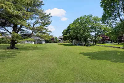 469 Wapping Road, Portsmouth, RI 02871 - Photo 10