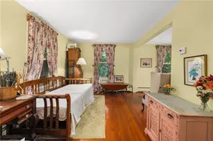 469 Wapping Rd, Portsmouth, RI 02871 - Photo 22