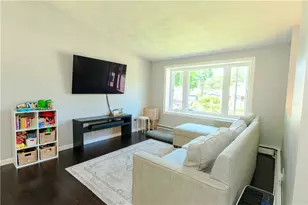 244 Samuel Gorton Ave, Warwick, RI 02889 - Photo 6