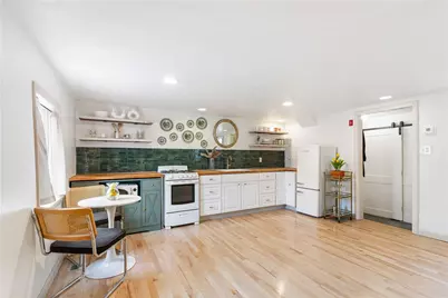 27 Padelford Street, Providence, RI 02906 - Photo 14