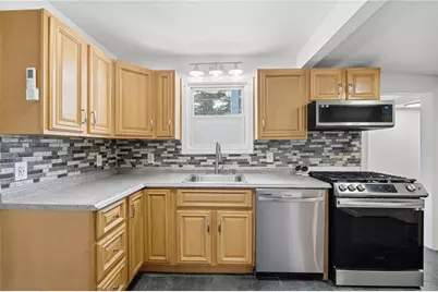 116 Ardway Avenue, Warwick, RI 02889 - Photo 8