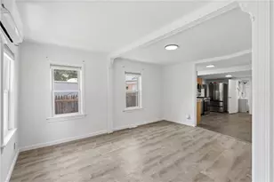 116 Ardway Ave, Warwick, RI 02889 - Photo 4