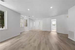 43 Trellis Dr, West Warwick, RI 02893 - Photo 8