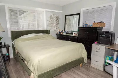33 Ridge St Street, Cranston, RI 02920 - Photo 14