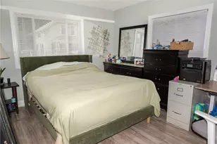 33 Ridge St St, Cranston, RI 02920 - Photo 14