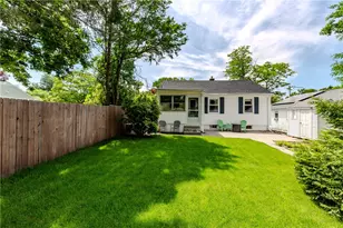 111 Isabella Ave, Providence, RI 02908 - Photo 32