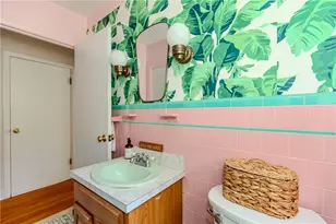 111 Isabella Ave, Providence, RI 02908 - Photo 16