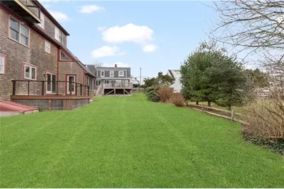 2 Easton Terrace, Middletown, RI 02842 - Photo 8