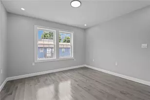 408 Cahill St, Providence, RI 02905 - Photo 32
