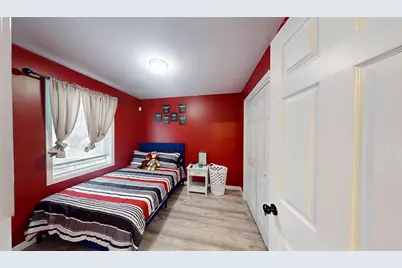 39 Derry Street, Providence, RI 02908 - Photo 14