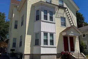 28 Gooding St, Pawtucket, RI 02860 - Photo 14