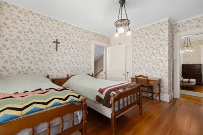 20 Bainbridge Avenue, Providence, RI 02909 - Photo 34