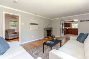 18 Hattie Ave, Smithfield, RI 02828 - Photo 8