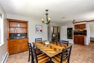 18 Hattie Ave, Smithfield, RI 02828 - Photo 16